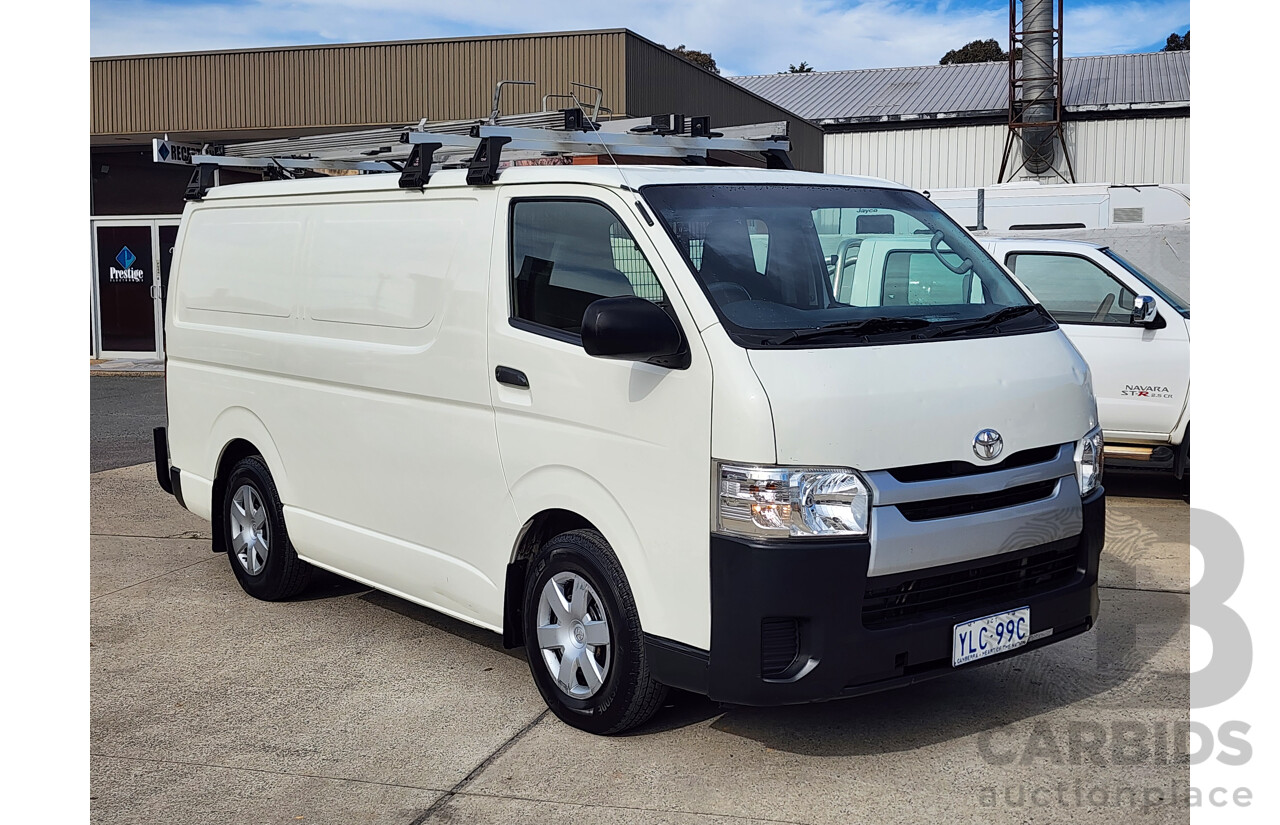 04/2016 Toyota Hiace LWB KDH201R MY15 4d Van White 3.0L