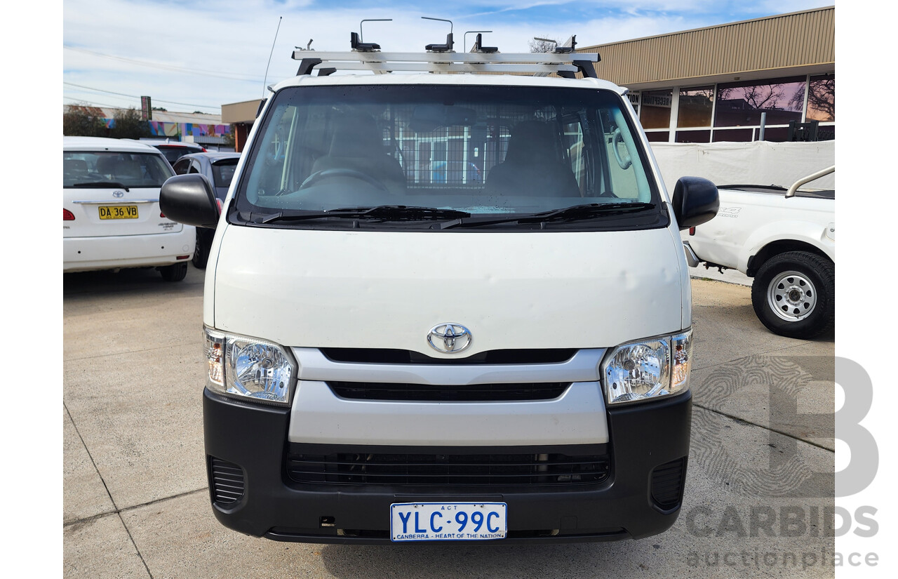 04/2016 Toyota Hiace LWB KDH201R MY15 4d Van White 3.0L