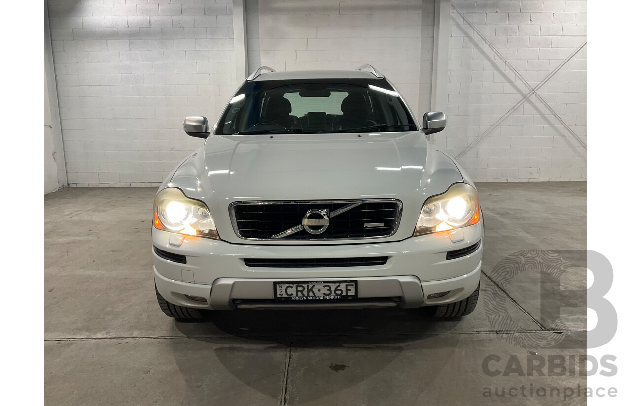 02/2014 Volvo XC90 D5 R-Design MY14 4d Wagon Ice White Turbo Diesel 2.4L