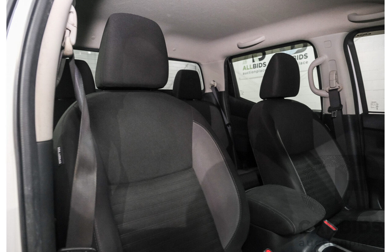 04/2021 Nissan Navara ST (4x4) D23 MY21 Dual Cab P/Up Alpine White Twin Turbo Diesel 2.3L