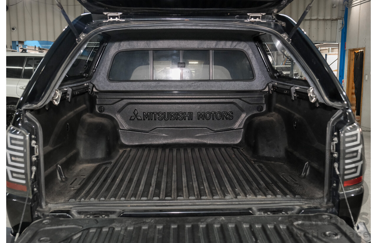01/2018 Mitsubishi Triton GLS (4x4) MQ MY18 Dual Cab Utility Pyrenees Black Turbo Diesel 2.4L
