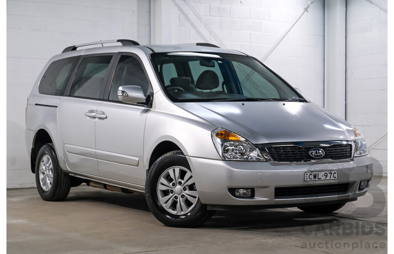 11/2014 Kia Grand Carnival S VQ MY14 Titanium Silver 3.5L - Engineered