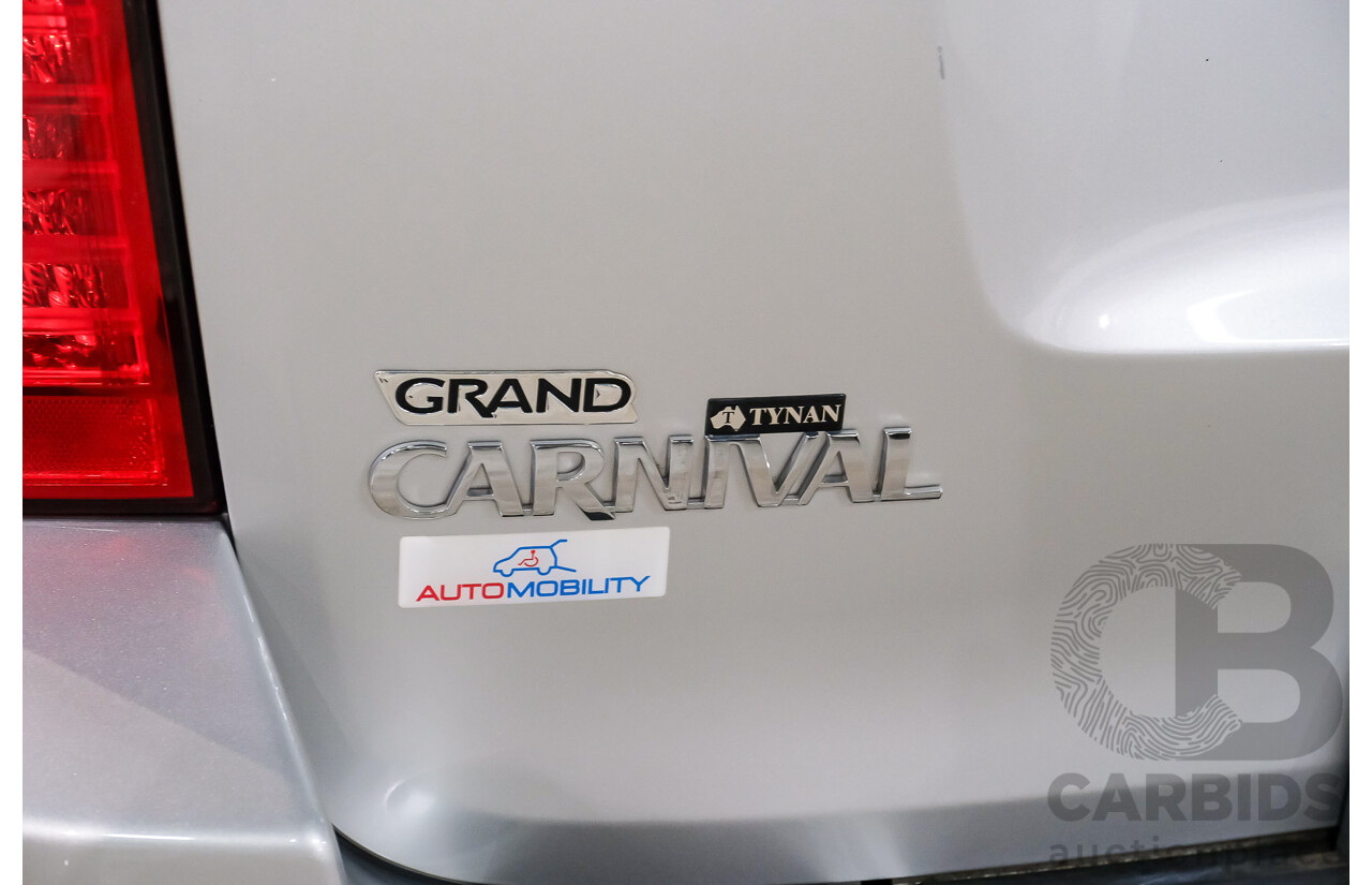 11/2014 Kia Grand Carnival S VQ MY14 Titanium Silver 3.5L - Engineered