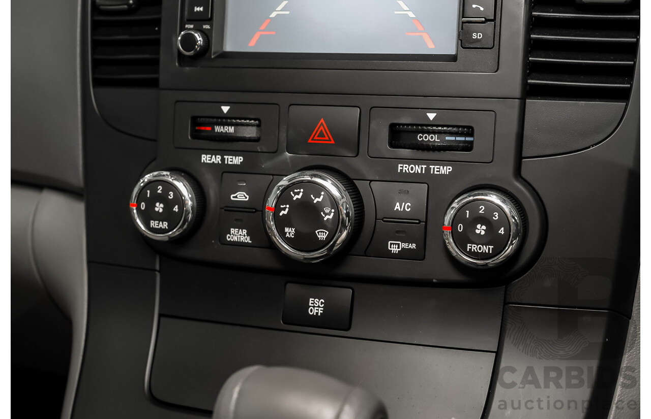 11/2014 Kia Grand Carnival S VQ MY14 Titanium Silver 3.5L - Engineered
