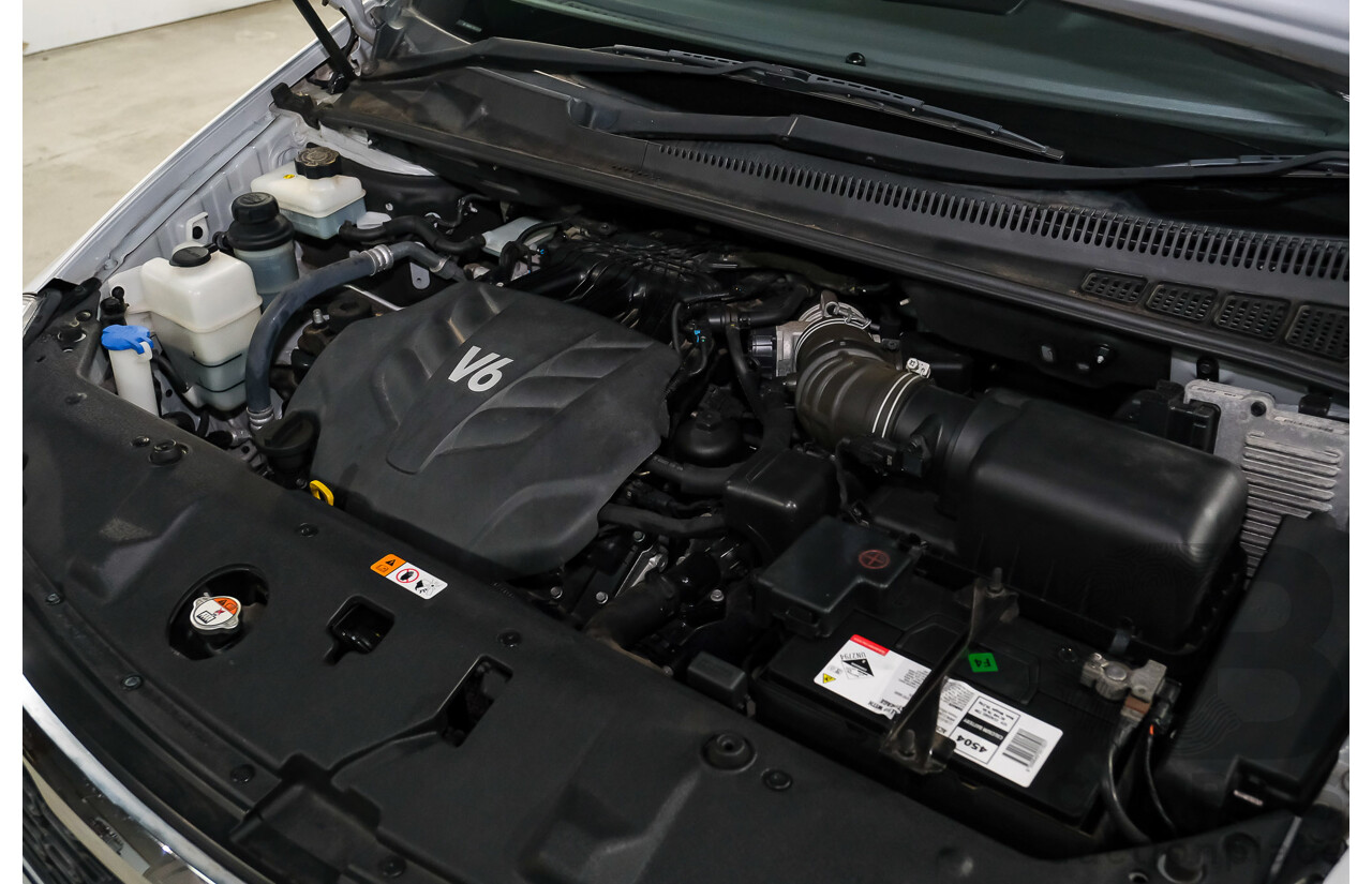 11/2014 Kia Grand Carnival S VQ MY14 Titanium Silver 3.5L - Engineered