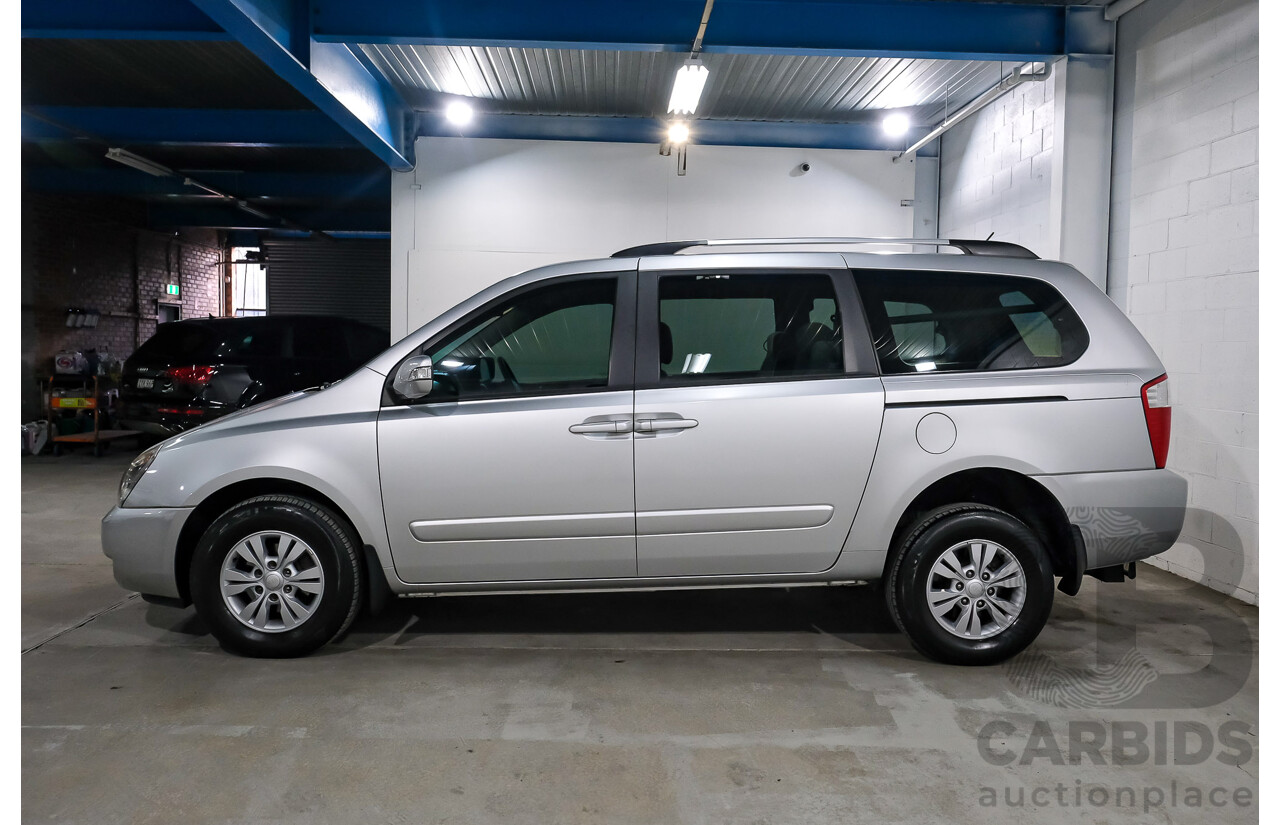 11/2014 Kia Grand Carnival S VQ MY14 Titanium Silver 3.5L - Engineered