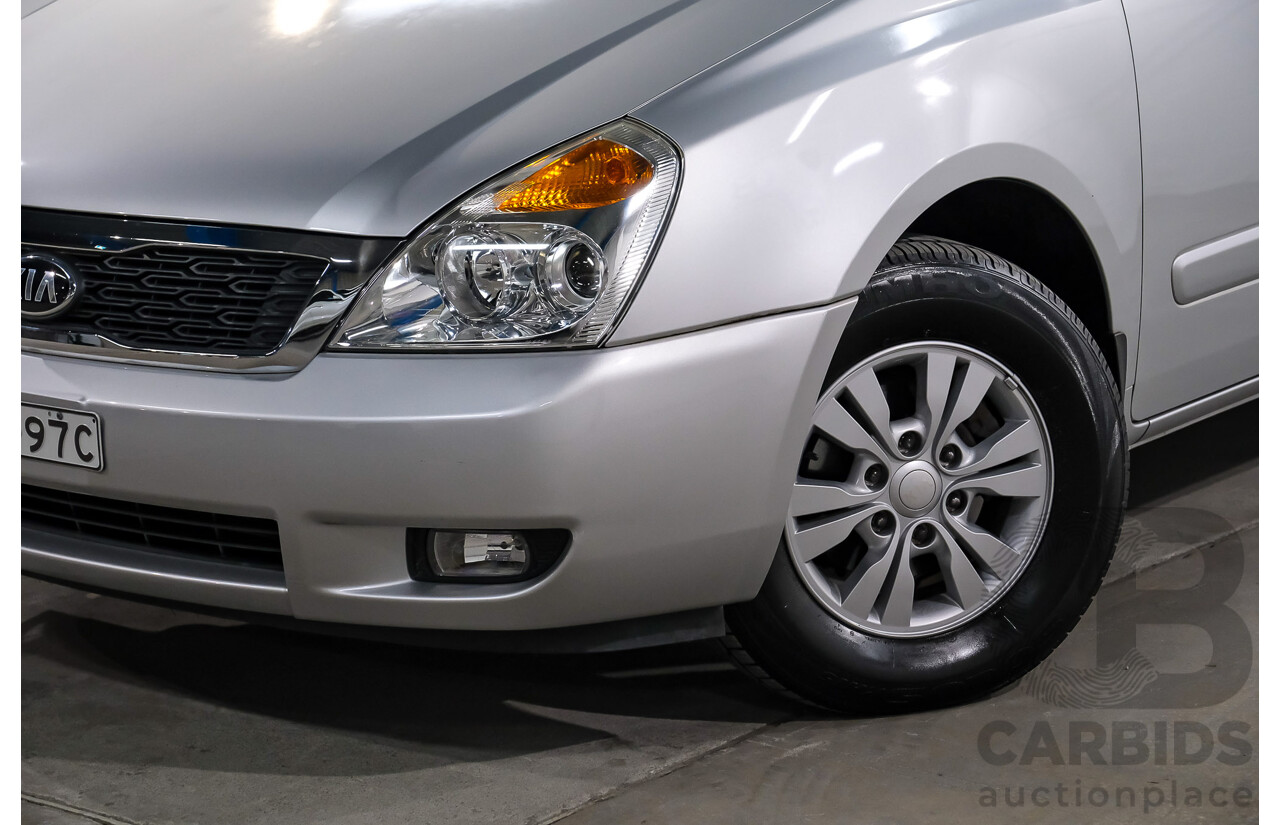 11/2014 Kia Grand Carnival S VQ MY14 Titanium Silver 3.5L - Engineered