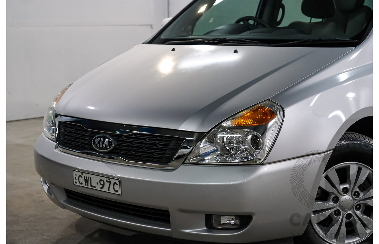 11/2014 Kia Grand Carnival S VQ MY14 Titanium Silver 3.5L - Engineered