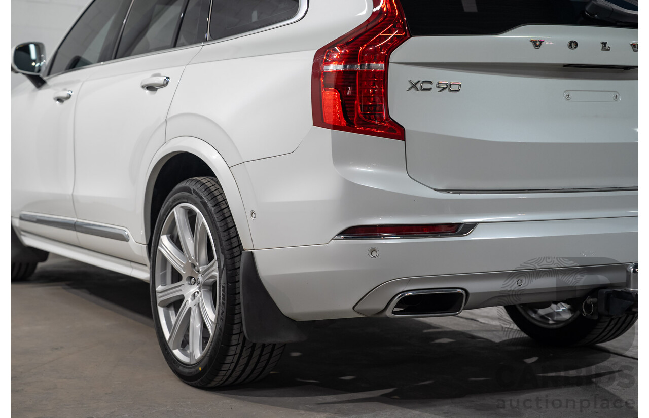 07/2019 Volvo XC90 D5 Inscription AWD 256 MY20 4d Wagon Crystal White Turbo Diesel 2.0L