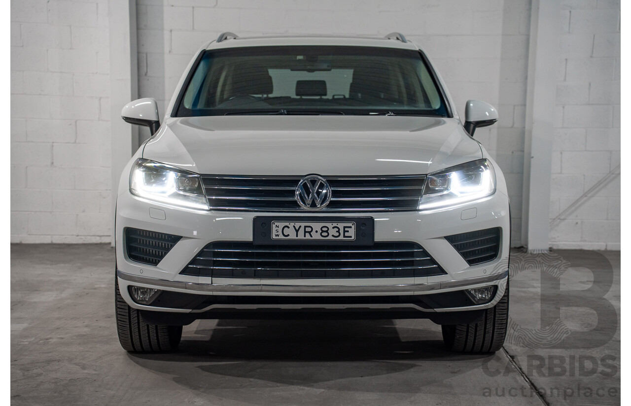 05/2015 Volkswagen Touareg V6 TDI (AWD) 7P MY15 4D Wagon White Turbo Diesel V6 3.0L