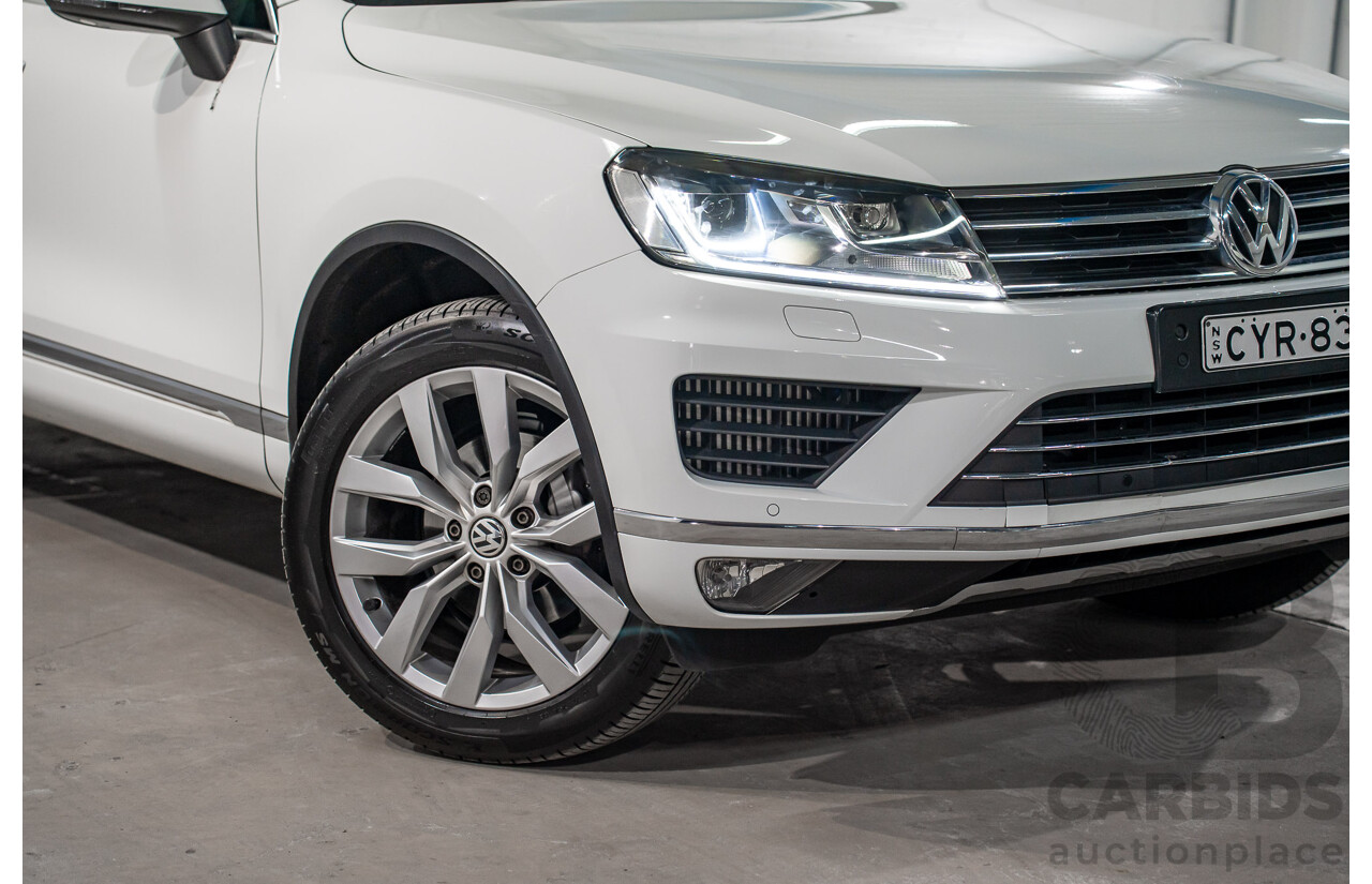 05/2015 Volkswagen Touareg V6 TDI (AWD) 7P MY15 4D Wagon White Turbo Diesel V6 3.0L