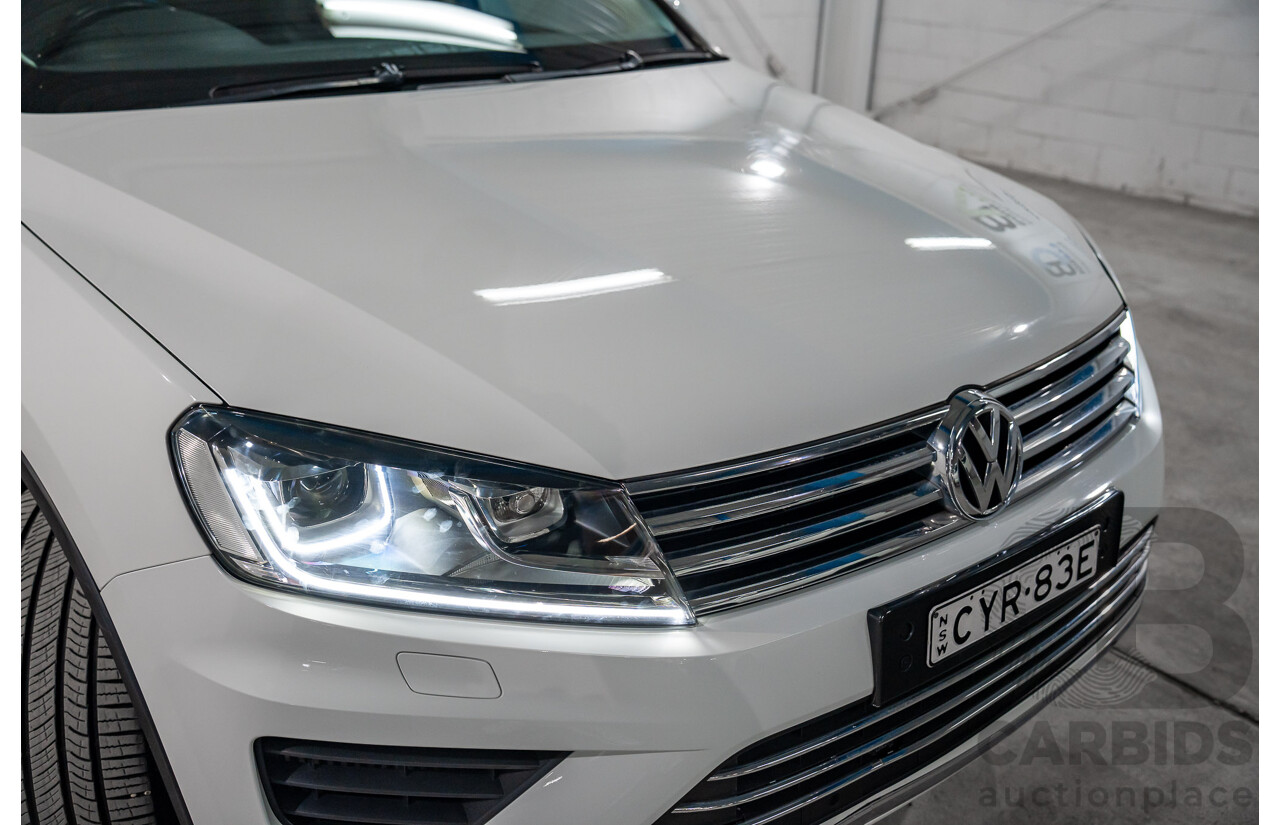 05/2015 Volkswagen Touareg V6 TDI (AWD) 7P MY15 4D Wagon White Turbo Diesel V6 3.0L