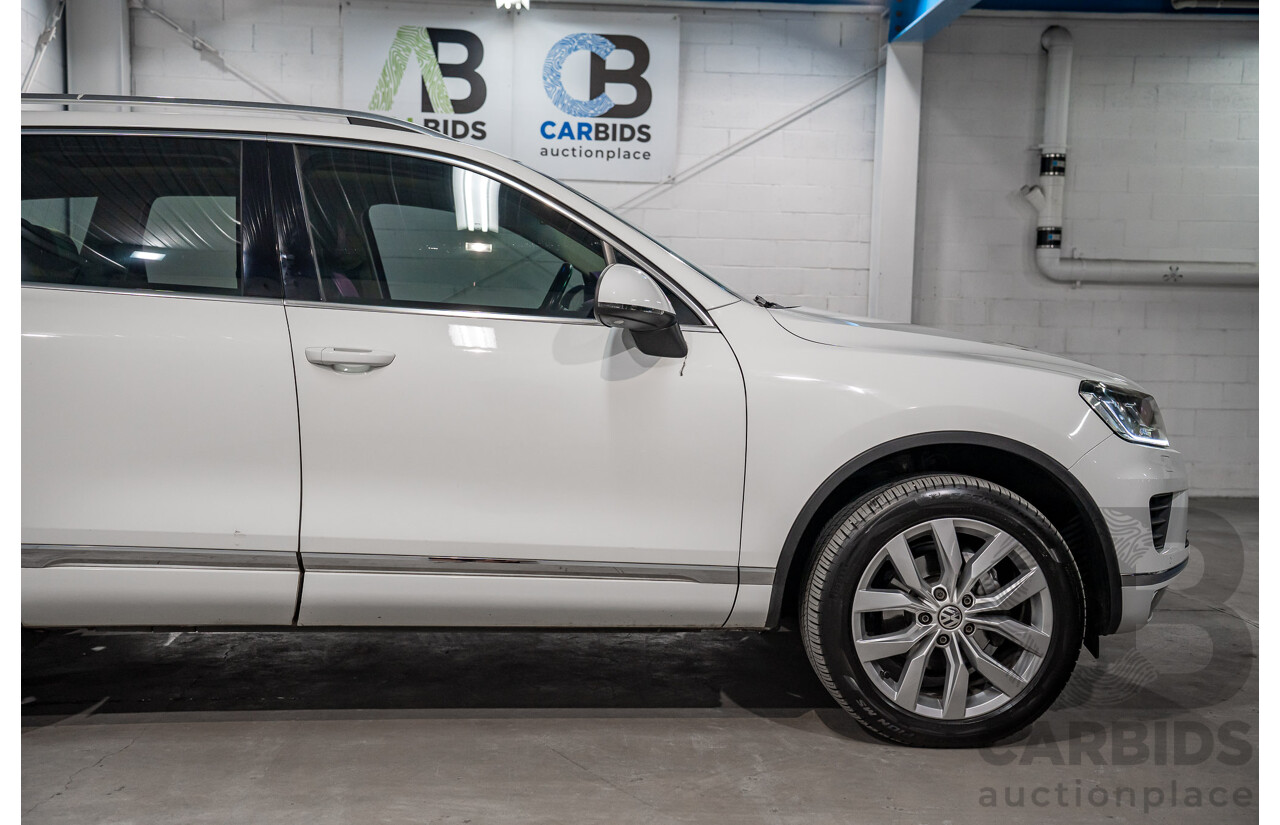 05/2015 Volkswagen Touareg V6 TDI (AWD) 7P MY15 4D Wagon White Turbo Diesel V6 3.0L