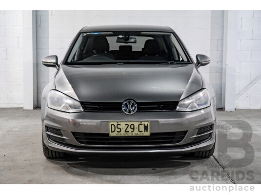 12/2013 Volkswagen Golf 90 TSI Comfortline AU MY14 5D Hatchback Grey Turbo 1.4L