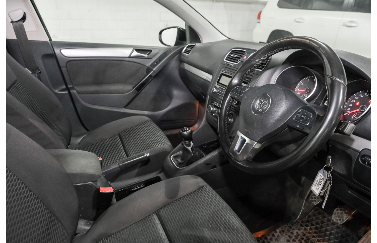 07/2009 Volkswagen Golf 90 TSI Trendline 1K 6TH GEN 5D Hatchback Black Turbo 1.4L