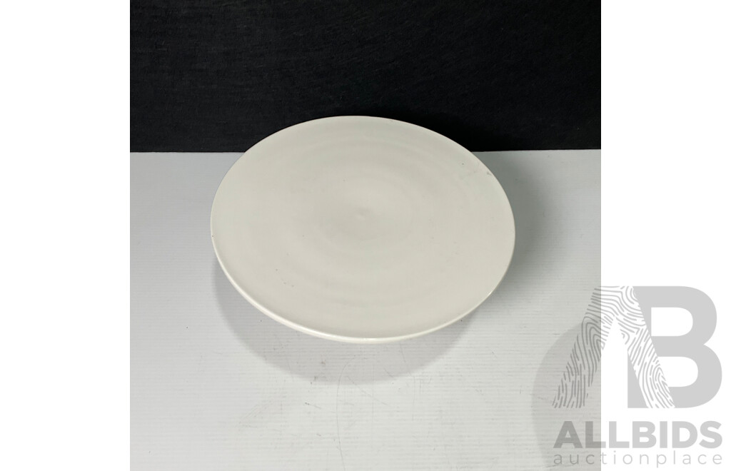 Set of Eight Rhubarb Porcelain 