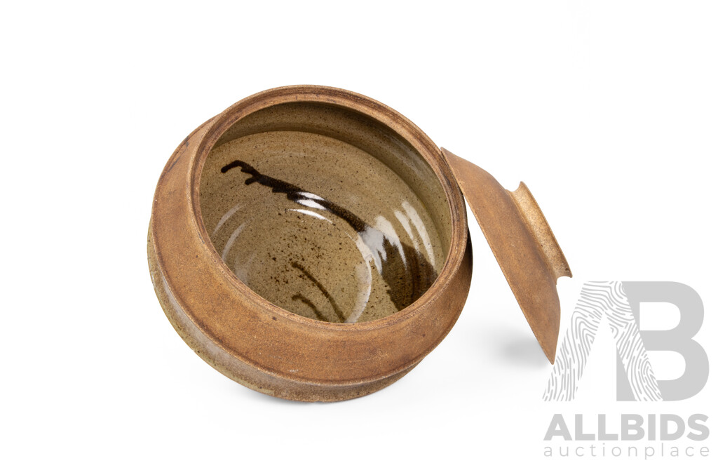 John Neely, (20th Century, American, 1953-2025), Original Wood-Fired Flanged Stoneware Vessel with Ash-Flashed Lid and Olive Glaze (circa early 2000s), 20H cm (approx)