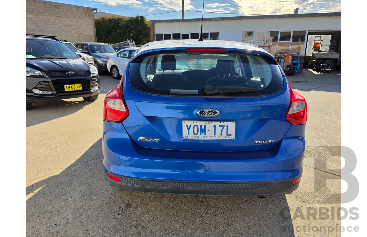 03/2014 Ford Focus Trend LW MK2 MY14 5d Hatchback Blue 2.0L