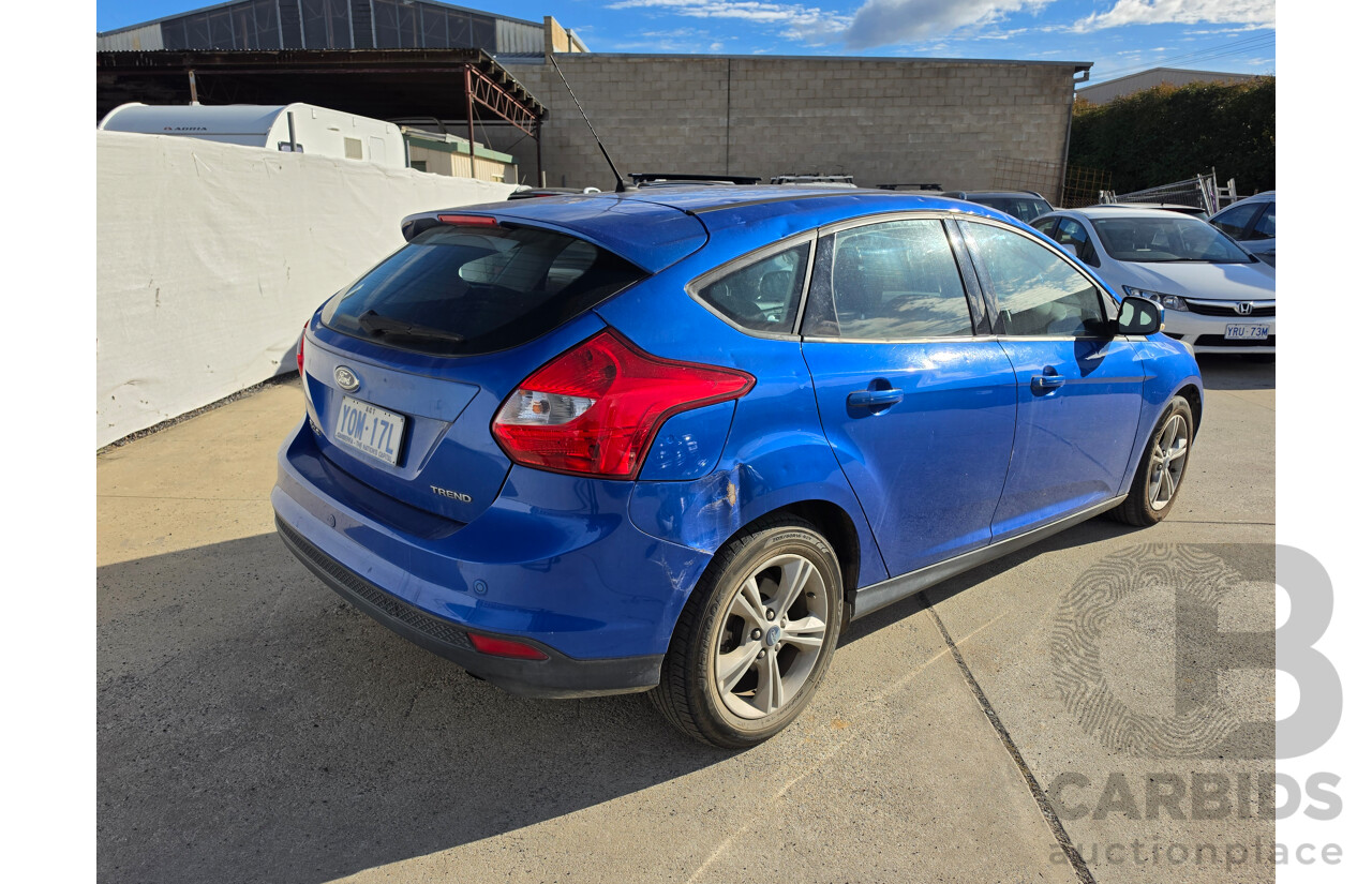 03/2014 Ford Focus Trend LW MK2 MY14 5d Hatchback Blue 2.0L