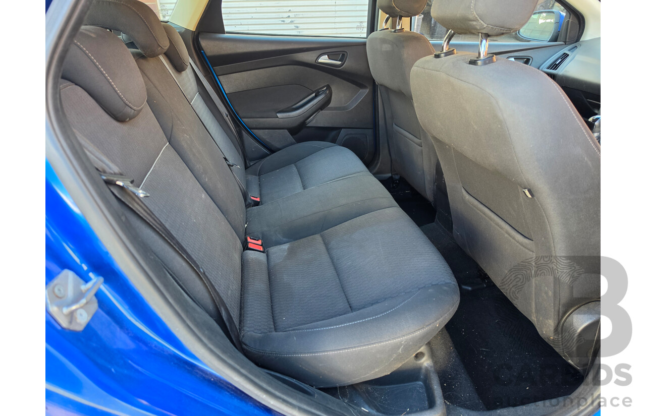 03/2014 Ford Focus Trend LW MK2 MY14 5d Hatchback Blue 2.0L