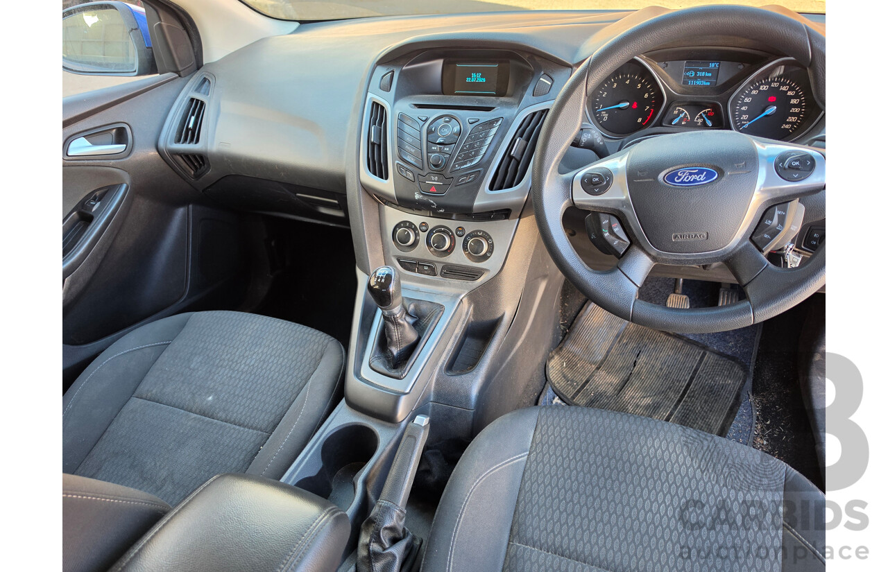 03/2014 Ford Focus Trend LW MK2 MY14 5d Hatchback Blue 2.0L