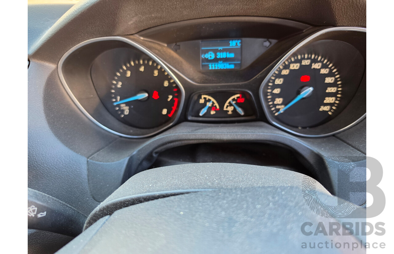 03/2014 Ford Focus Trend LW MK2 MY14 5d Hatchback Blue 2.0L