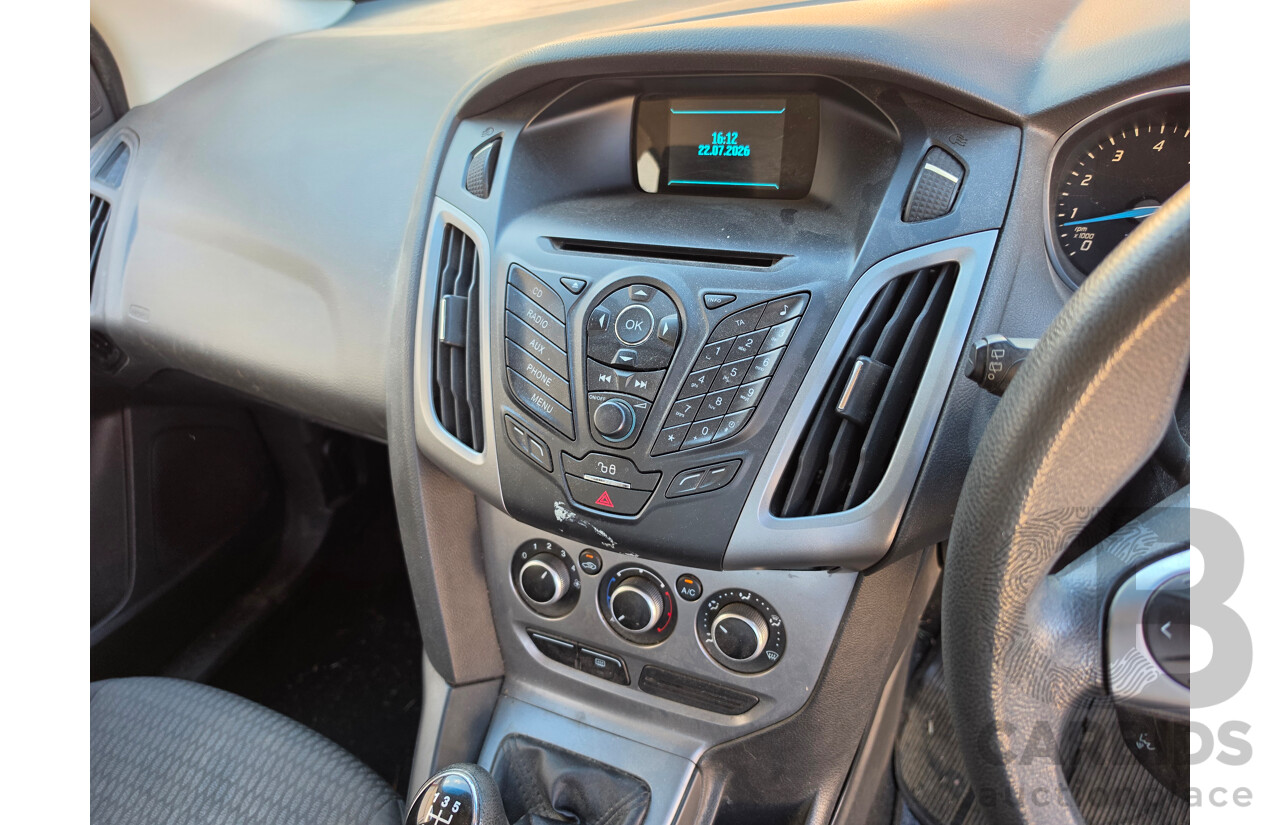 03/2014 Ford Focus Trend LW MK2 MY14 5d Hatchback Blue 2.0L