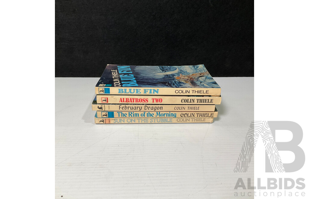 Collection of Colin Thiele Seal Books