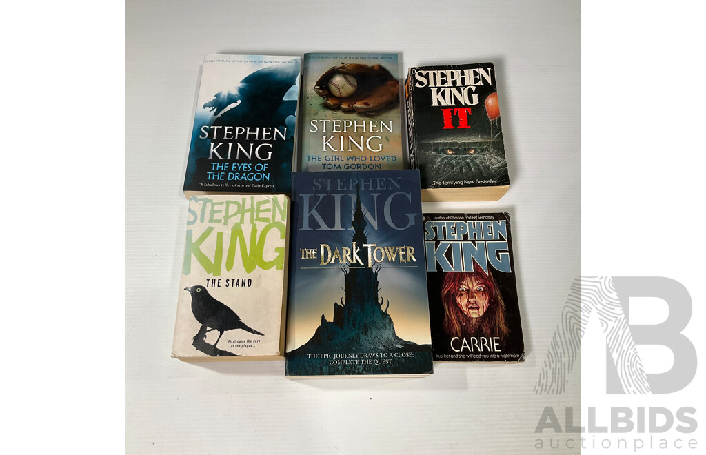 Collection of Stephen King Books