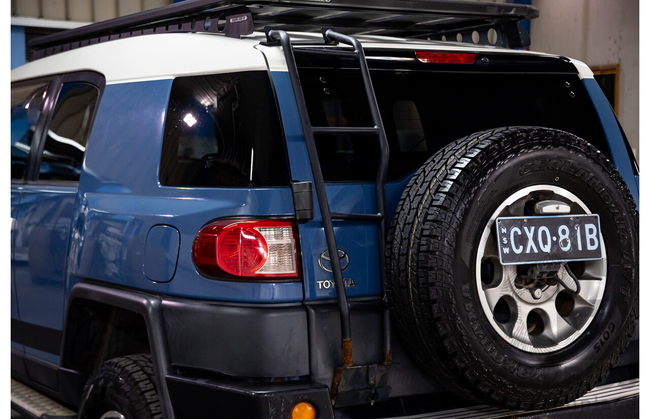 05/2012 Toyota FJ Cruiser 4x4 GSJ15R 4d Wagon Blue 4.0L