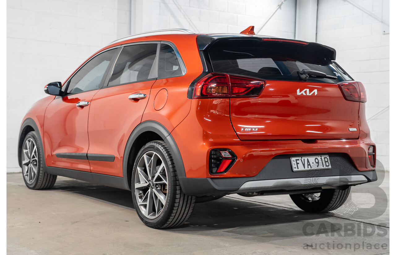 08/2021 Kia Niro HEV Sport DE MY21 4D Wagon Sunset Orange Hybrid 1.6L