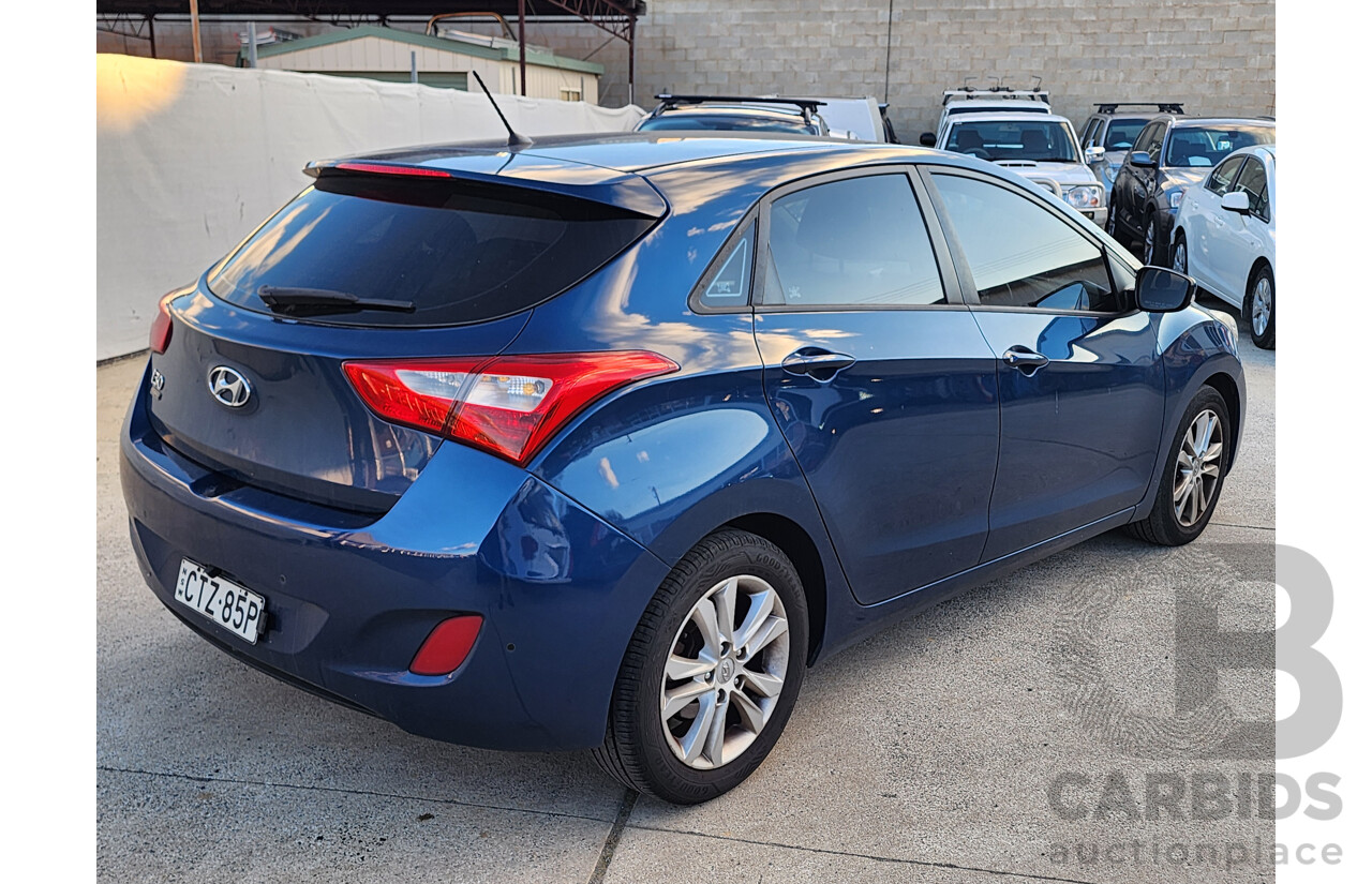 04/2014 Hyundai i30 Trophy GD MY14 5d Hatchback Blue 1.8L