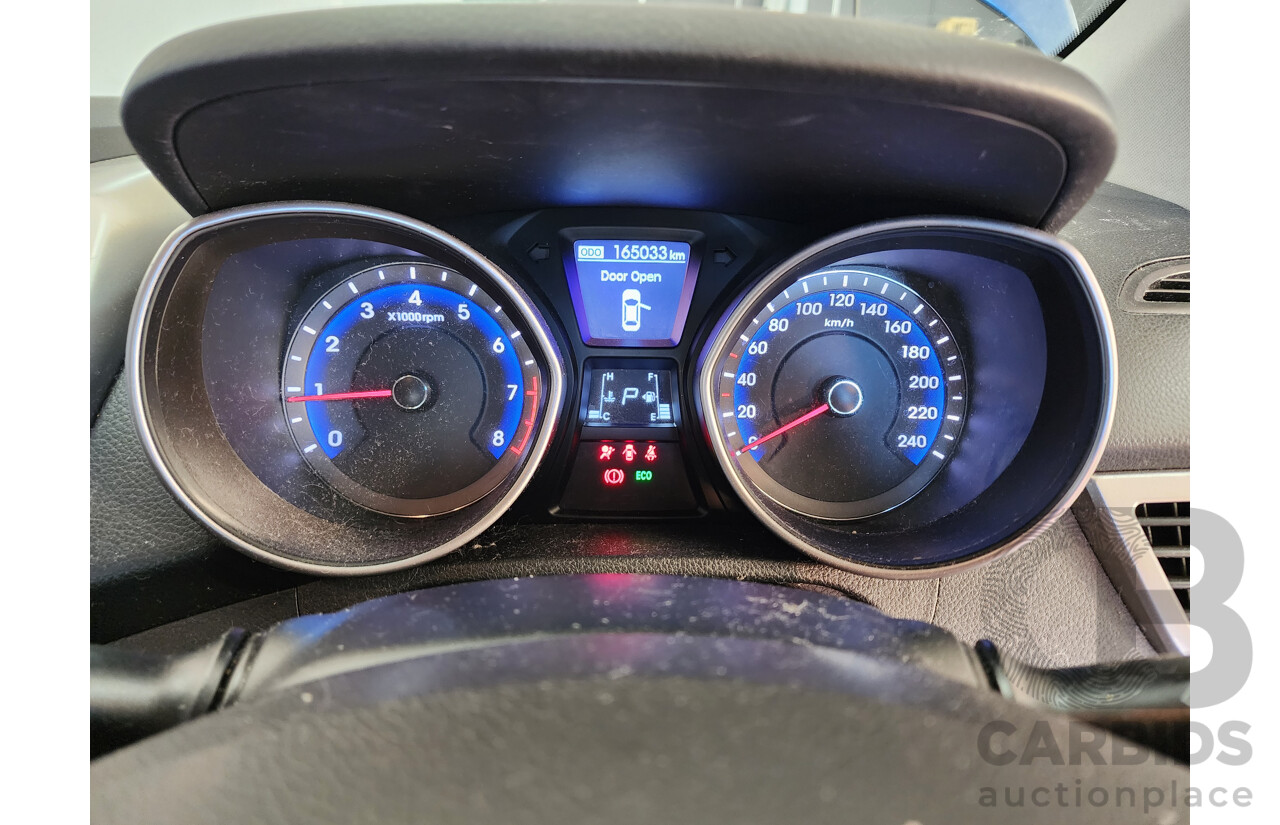04/2014 Hyundai i30 Trophy GD MY14 5d Hatchback Blue 1.8L