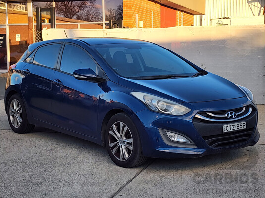 04/2014 Hyundai i30 Trophy GD MY14 5d Hatchback Blue 1.8L