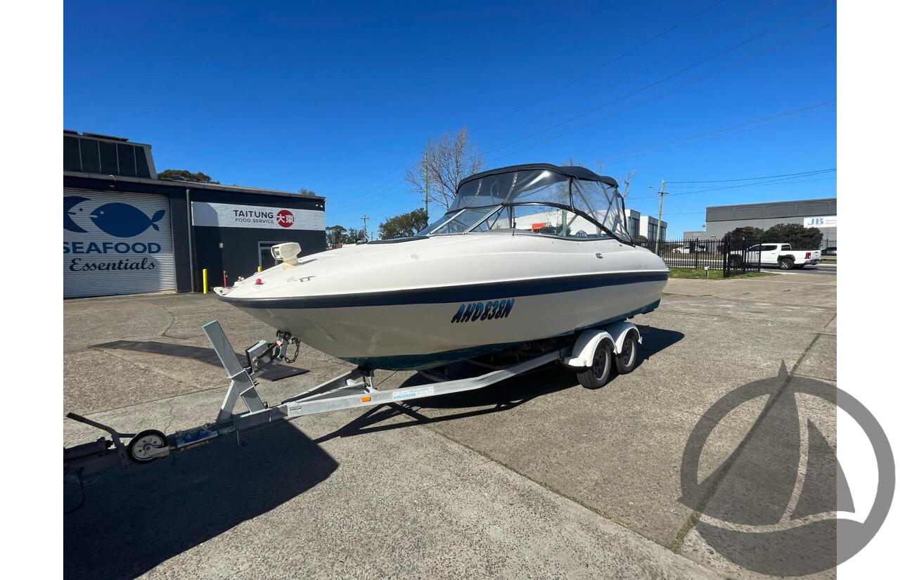 2004 Bayliner 212 Half Cabin , 5.0 Litre V8 Mercruiser