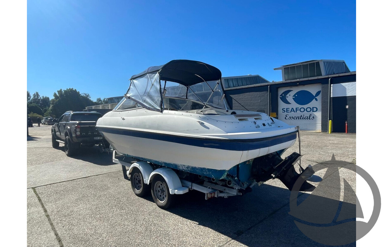 2004 Bayliner 212 Half Cabin , 5.0 Litre V8 Mercruiser
