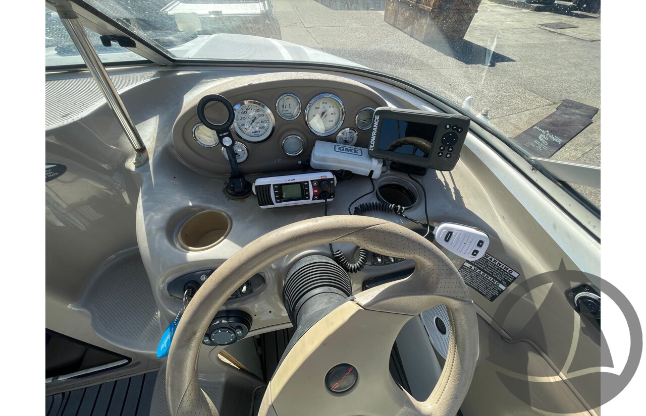 2004 Bayliner 212 Half Cabin , 5.0 Litre V8 Mercruiser