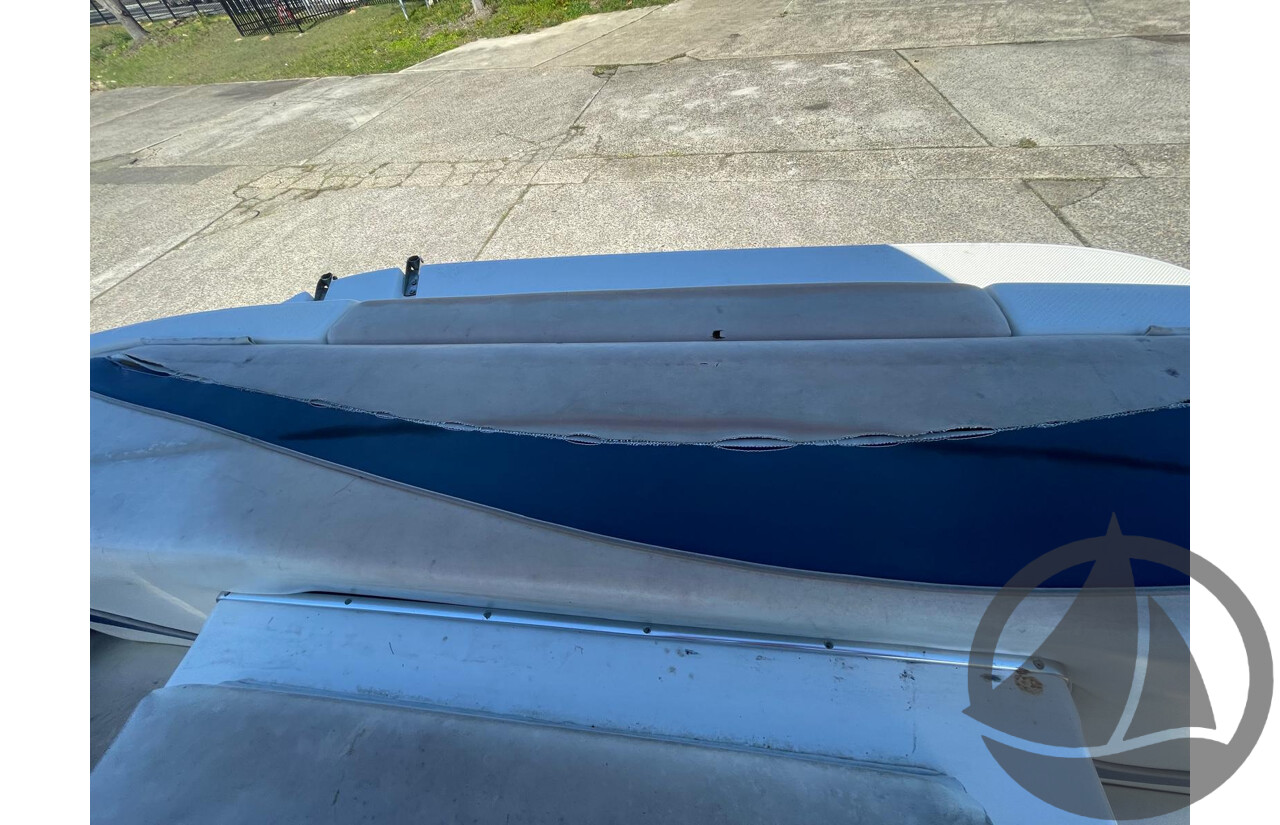 2004 Bayliner 212 Half Cabin , 5.0 Litre V8 Mercruiser