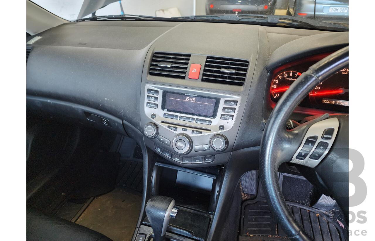 09/2004 Honda Accord EURO Luxury  4d Sedan Grey 2.4L