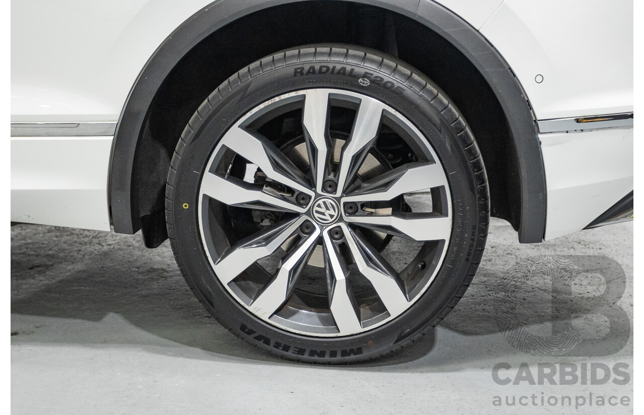 4/2019 Volkswagen Tiguan 162 TSI Highline R-Line Pack (AWD) 5NA MY19 4d Wagon Pure White Turbo 2.0L