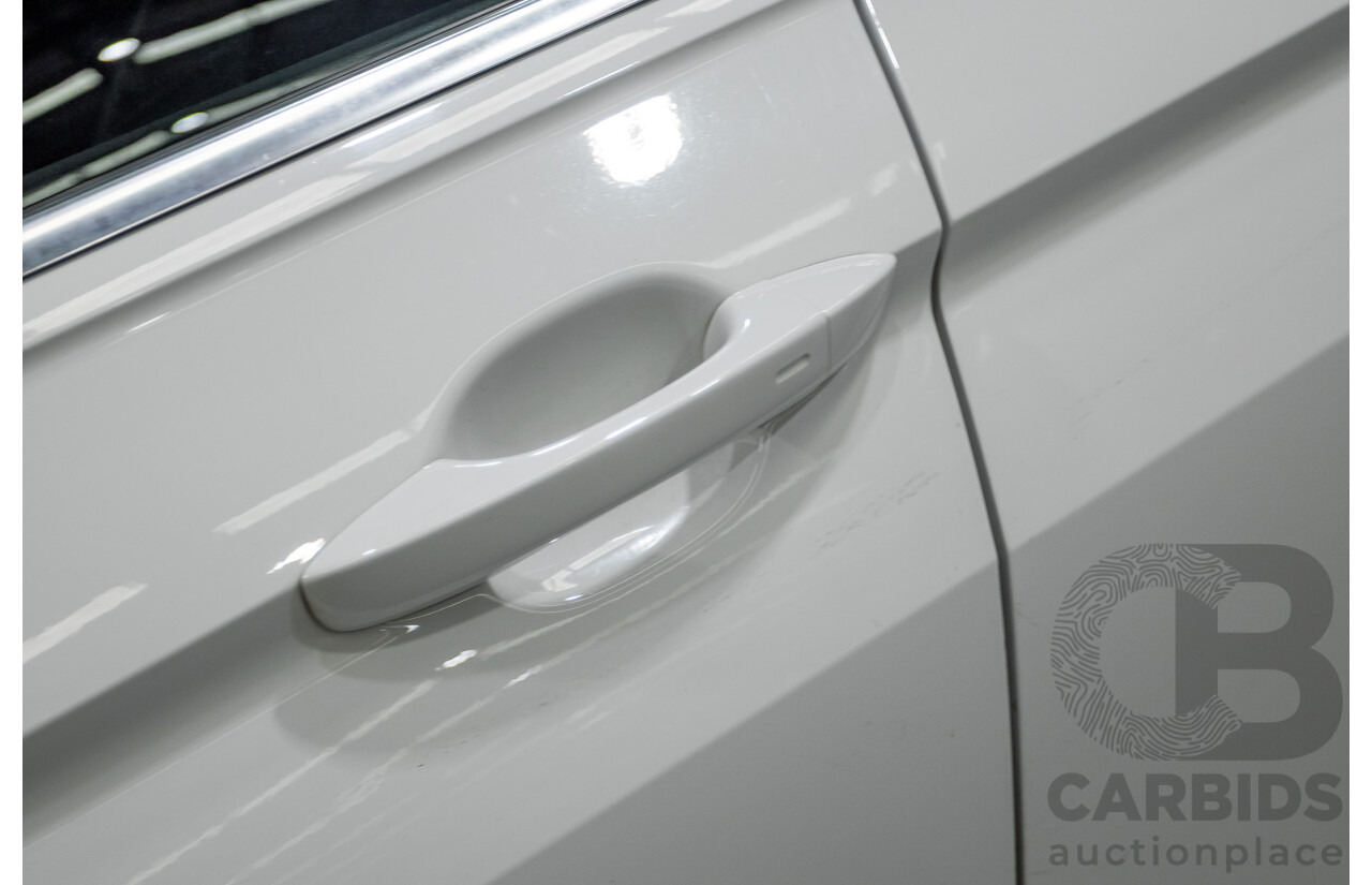 4/2019 Volkswagen Tiguan 162 TSI Highline R-Line Pack (AWD) 5NA MY19 4d Wagon Pure White Turbo 2.0L