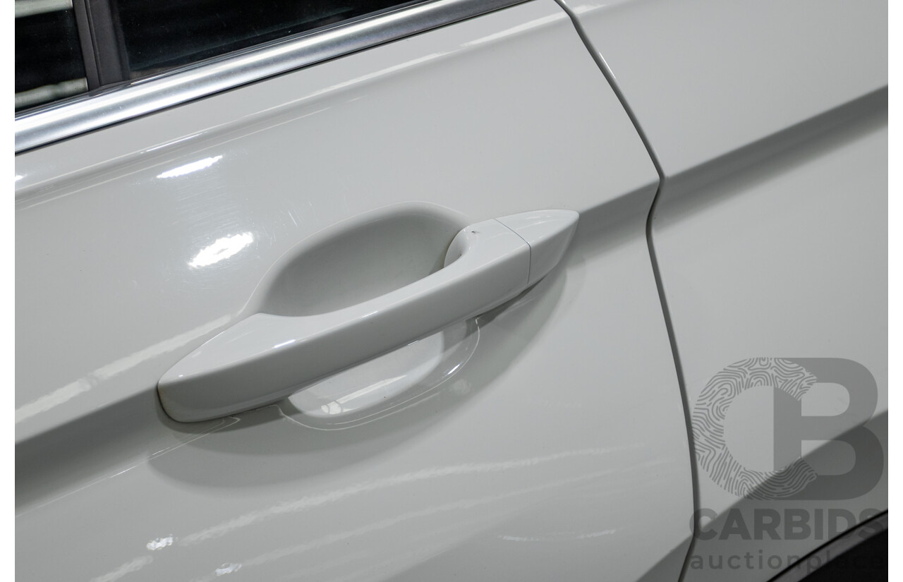 4/2019 Volkswagen Tiguan 162 TSI Highline R-Line Pack (AWD) 5NA MY19 4d Wagon Pure White Turbo 2.0L