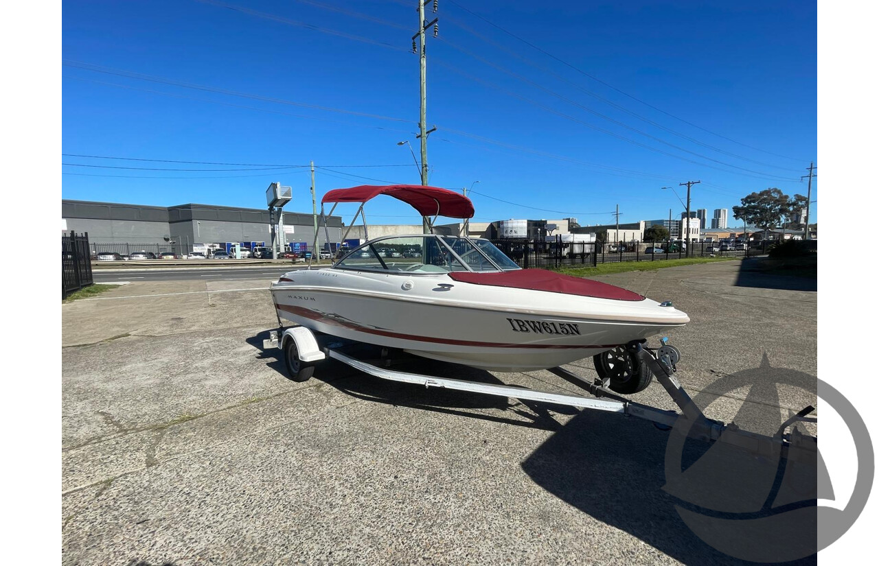 2005 Maxum 800 Bowrider, Mercruiser 3.0L Inboard