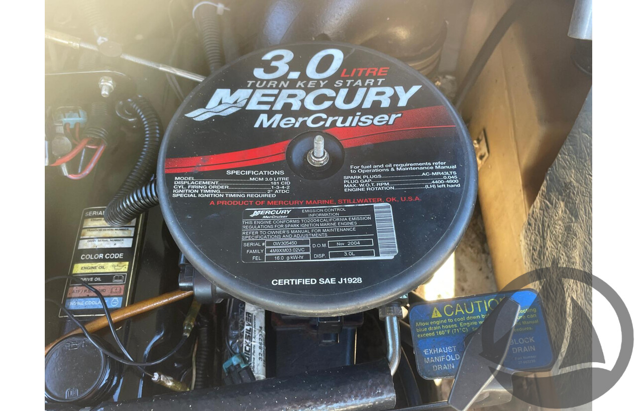 2005 Maxum 800 Bowrider, Mercruiser 3.0L Inboard