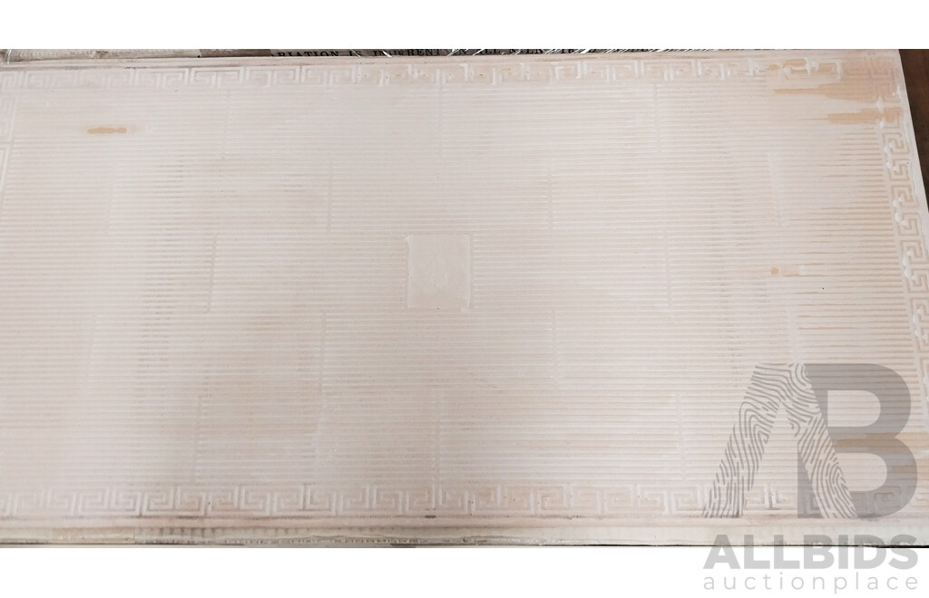CIE Alabaster Gloss 300mm X 600mm ) Ceramic Wall Only Tiles - 15.84m2 - Brand New - ORP $1,029.60