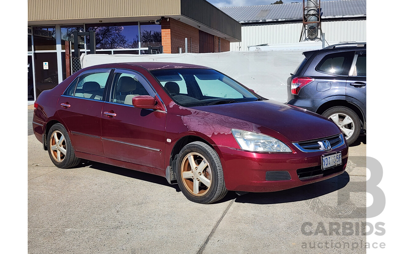 09/2004 Honda Accord VTi 40 4d Sedan Red 2.4L