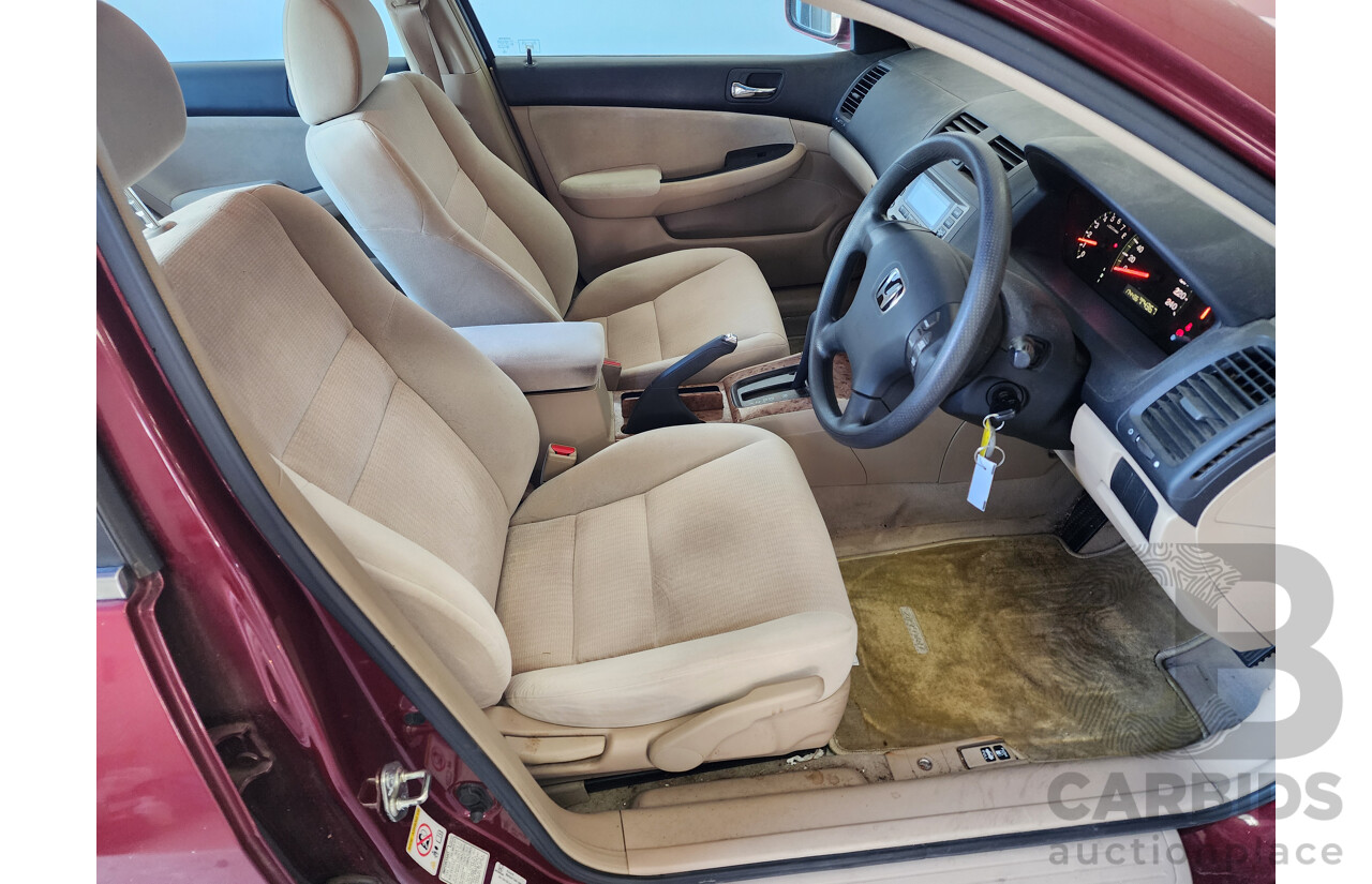 09/2004 Honda Accord VTi 40 4d Sedan Red 2.4L