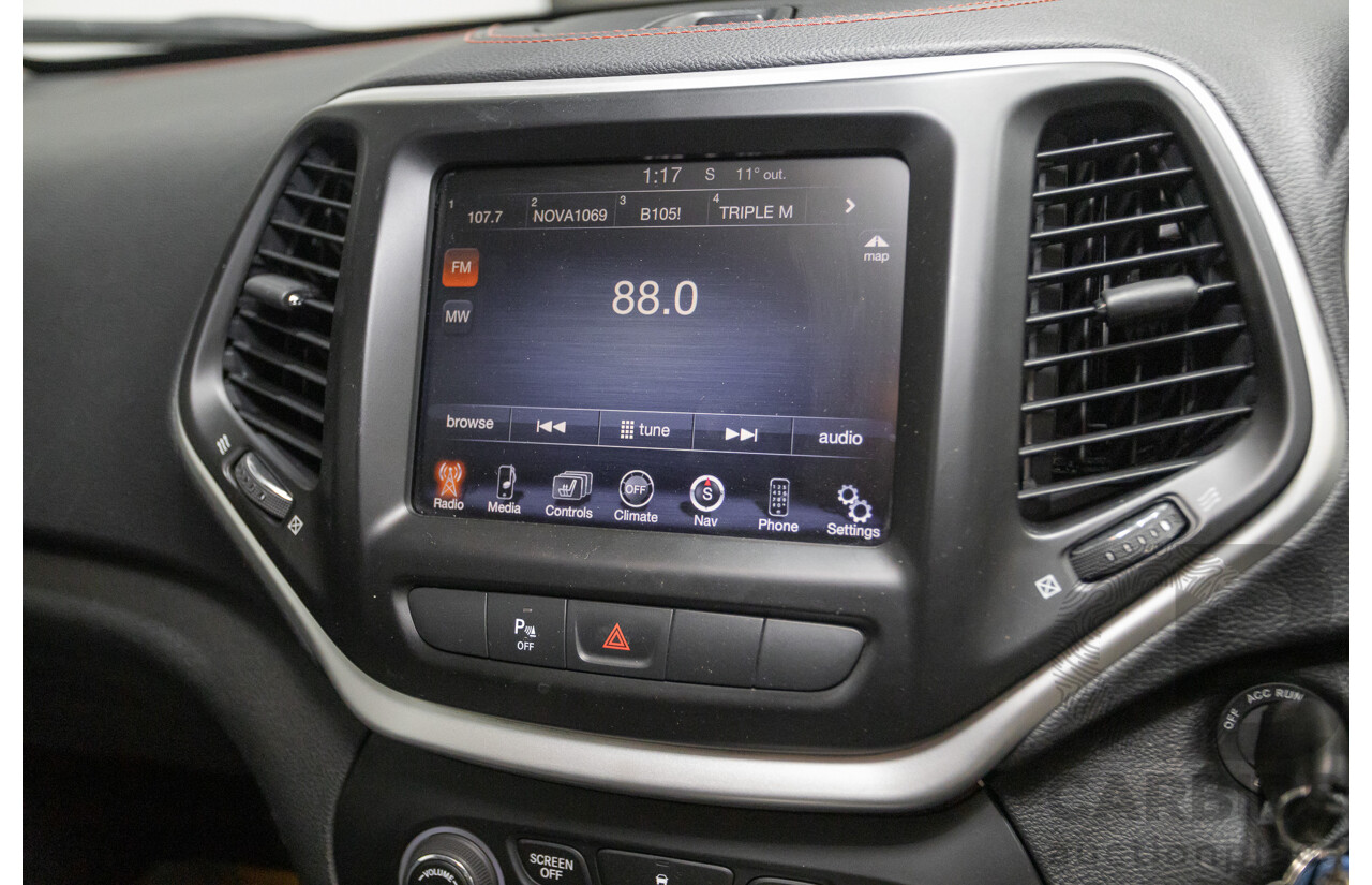 08/2014 Jeep Cherokee Trailhawk (4x4) KL 4D Wagon Billet Silver Metallic 3.2L