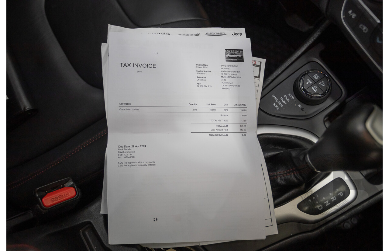 08/2014 Jeep Cherokee Trailhawk (4x4) KL 4D Wagon Billet Silver Metallic 3.2L