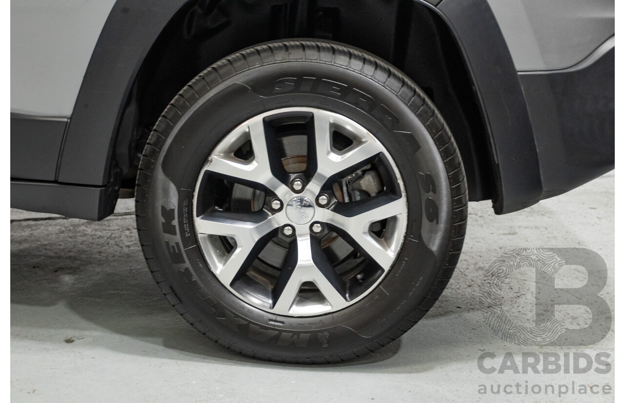 08/2014 Jeep Cherokee Trailhawk (4x4) KL 4D Wagon Billet Silver Metallic 3.2L